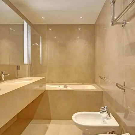 2br Place Des Vosges Turenne Lägenhet Paris
